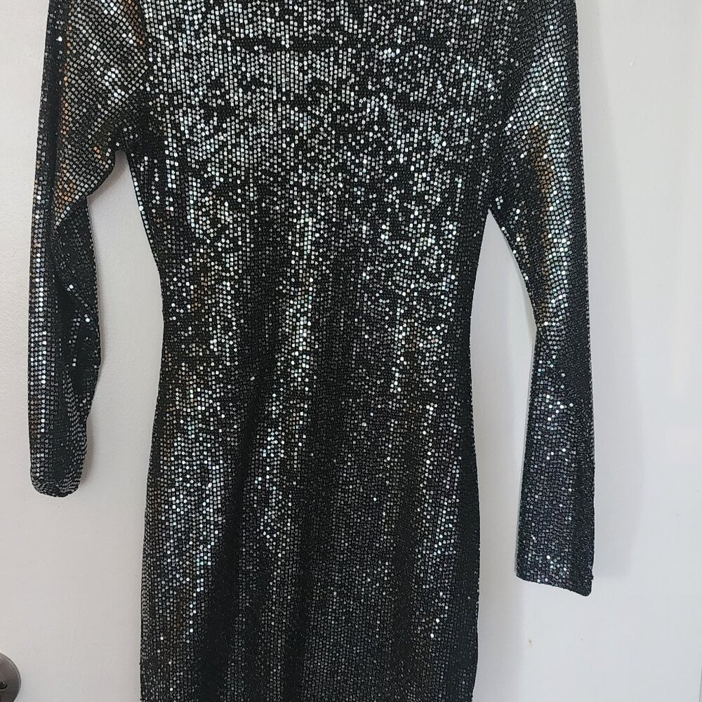 Gorgeous party dress! - Picture 7 of 7